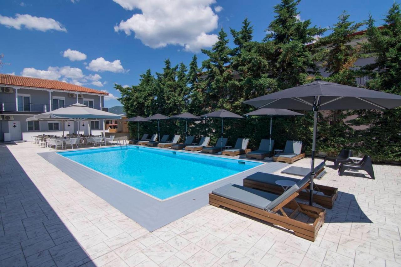 Philoxenia Suites Nea Vrasna Bagian luar foto