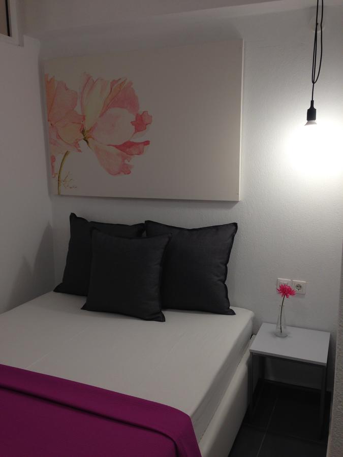 Philoxenia Suites Nea Vrasna Bagian luar foto