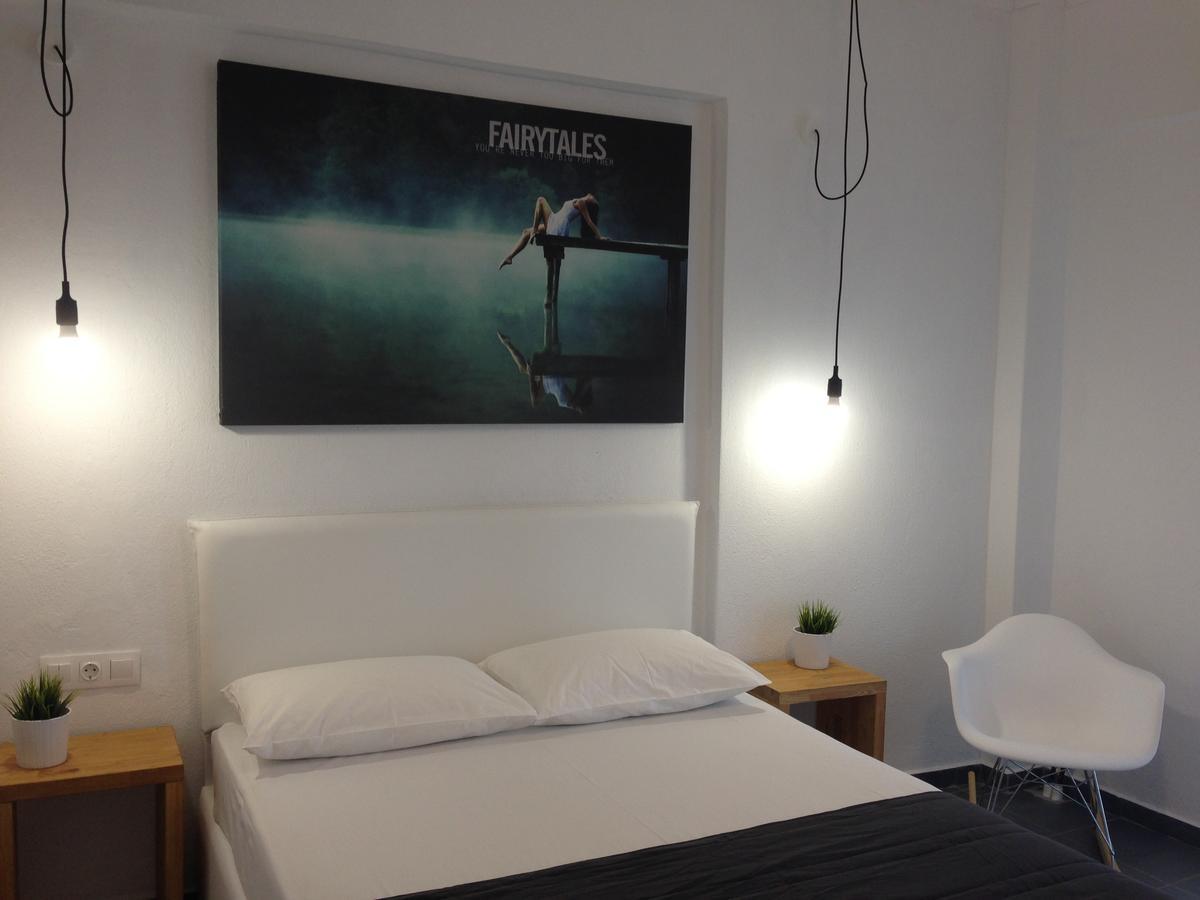 Philoxenia Suites Nea Vrasna Bagian luar foto