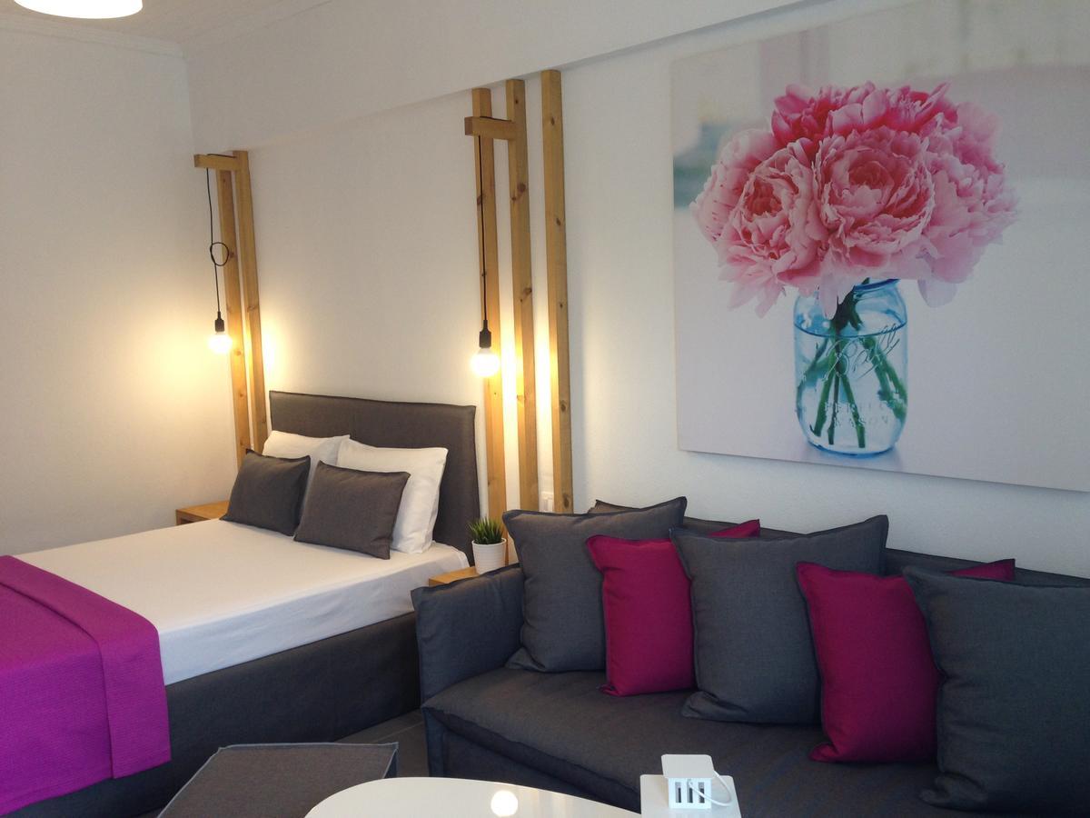 Philoxenia Suites Nea Vrasna Bagian luar foto