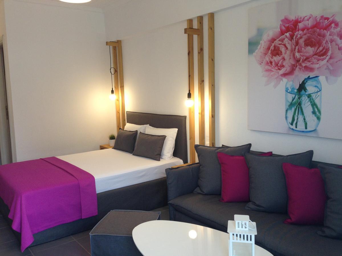 Philoxenia Suites Nea Vrasna Bagian luar foto