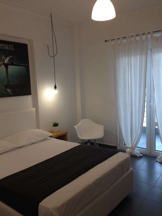 Philoxenia Suites Nea Vrasna Bagian luar foto
